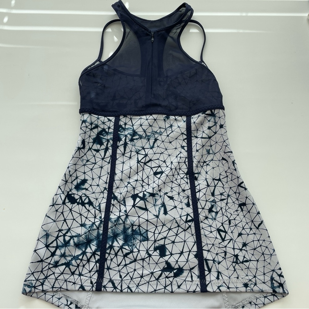 Lululemon Pedal Pace Tank in Star Crushed Silver Fox Deep Navy Size 4 w Size Dot